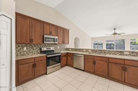 781 Dinner Street, Palm Bay FL - photo 14 of 38