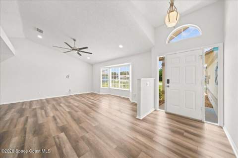 1406 Cypress Trace Drive, Melbourne FL - photo 6 of 30