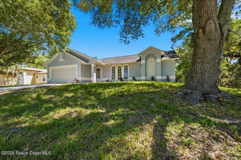 3 bedroom Single Family Residence at 323 San Remo Road, Palm Bay, Palm Bay — photo 3