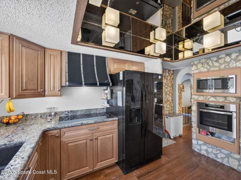 409 Red Sail Way, Satellite Beach FL - photo 24 of 48