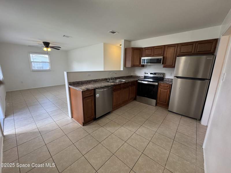 3 bedroom Ranch at 4396 Thistleberry Drive, Sherwood Park Sec H, Melbourne — photo 3