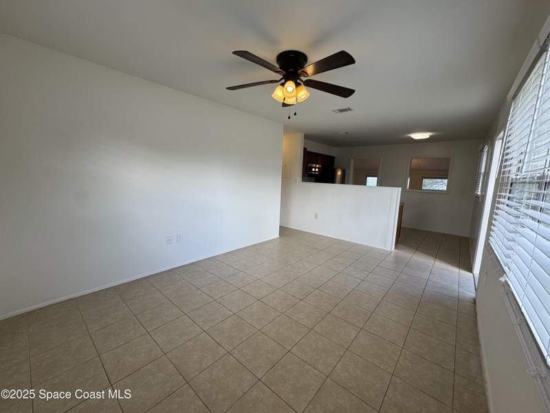 3 bedroom Ranch at 4396 Thistleberry Drive, Sherwood Park Sec H, Melbourne — photo 5