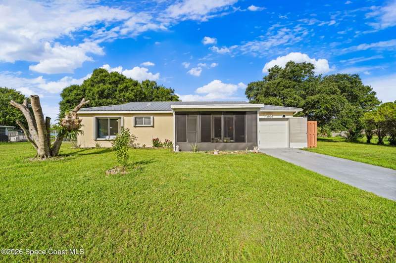 2 bedroom Single Family Residence at 1038 Hooper Avenue, Port Malabar Country Club Unit 8, Palm Bay — photo 3