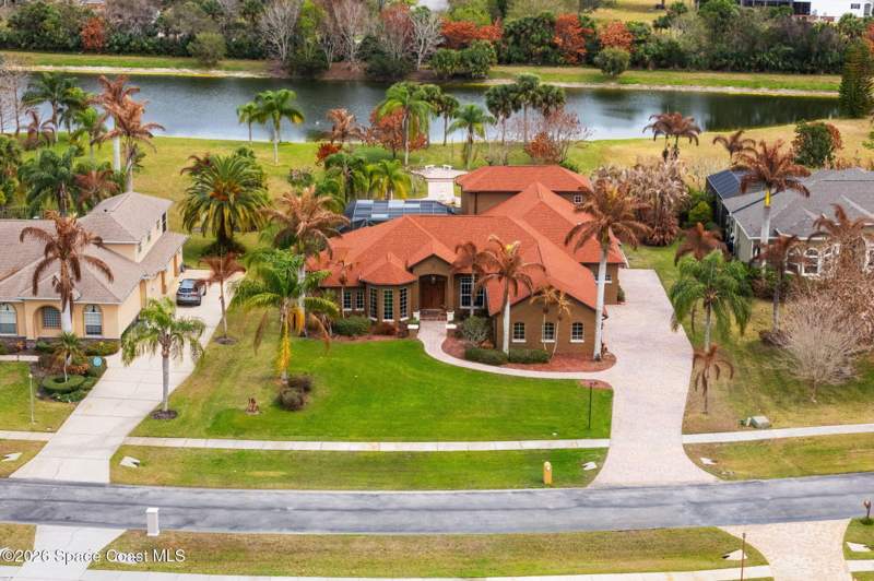 6 bedroom Single Family Residence at 5137 Royal Paddock Way, Chase Hammock Lakes, Merritt Island — photo 3