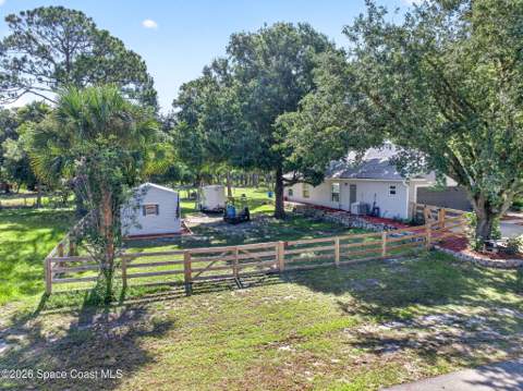 199 Greenbrier Avenue, Palm Bay FL - photo 7 of 50