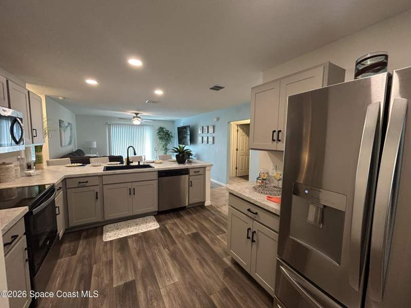 3 bedroom Single Family Residence at 1014 Hammacher Avenue, Port Malabar Unit 32, Palm Bay — photo 3