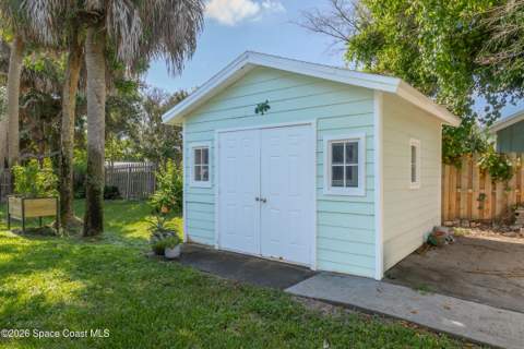 119 Delmar Street, Melbourne Beach FL - photo 7 of 69
