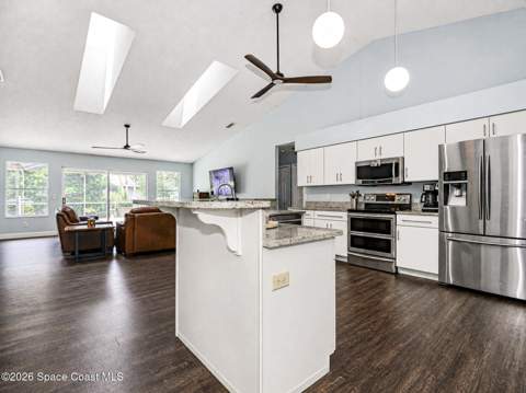 3390 Areca Palm Avenue, Melbourne FL - photo 7 of 34