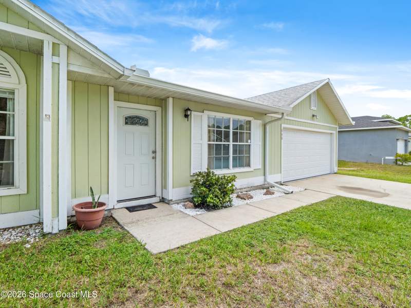 3 bedroom Single Family Residence at 660 Weaver Road, Palm Bay, Palm Bay — photo 5