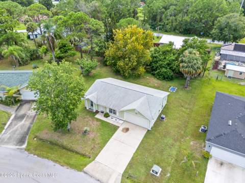 660 Weaver Road, Palm Bay FL - photo 21 of 25