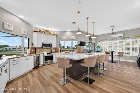491 Turtle Circle, Satellite Beach FL - photo 12 of 35