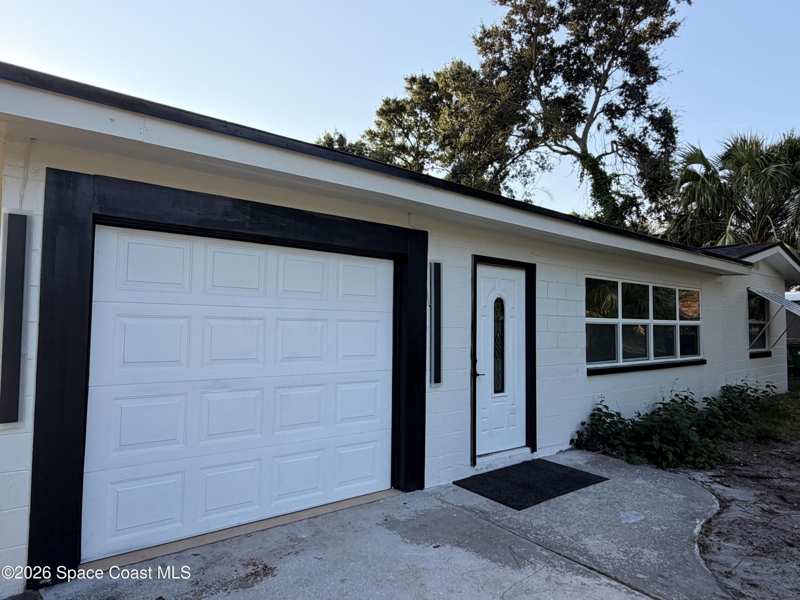 3 bedroom Single Family Residence at 220 Stephenson Drive, Melbourne Estates, Melbourne — photo 1