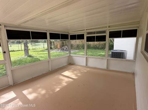 220 Stephenson Drive, Melbourne FL - photo 16 of 33