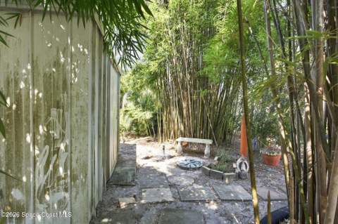 2202 Hyde Parkway, Melbourne FL - photo 22 of 34