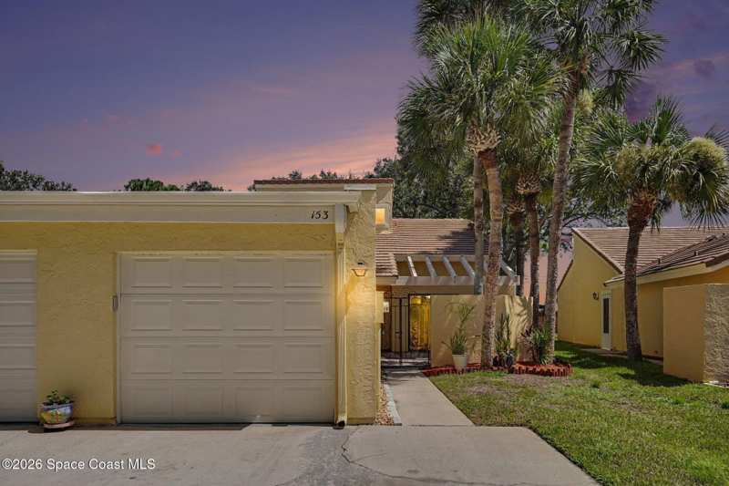 2 bedroom Single Family Residence at 153 Eton Circle, Regents Walk, Melbourne — photo 1