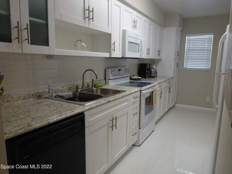 416 School Road #207, Indian Harbour Beach FL - photo 6 of 21