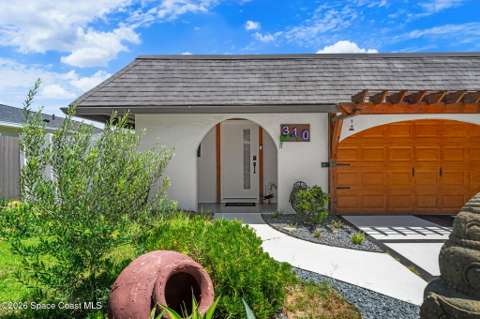 310 Lee Avenue, 4-bedroom for sale in Satellite Beach