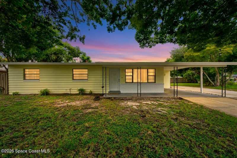 3 bedroom Single Family Residence at 665 Sunrise Drive, Colonial Heights, Titusville — photo 1