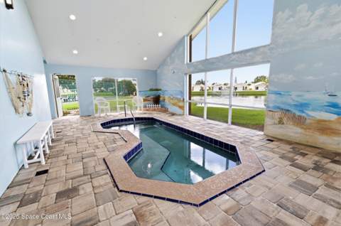 910 Cross Lake Drive, Melbourne FL - photo 17 of 24