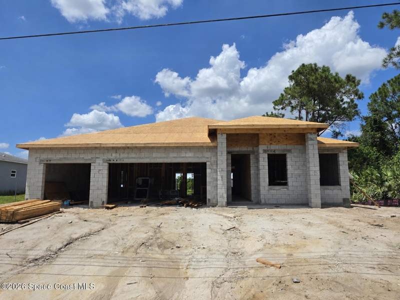 5 bedroom Single Family Residence at 1151 Wyoming Drive, Port Malabar Unit 17, Palm Bay — photo 4
