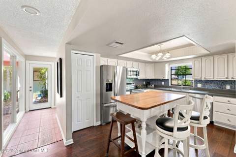 1025 Park Ridge Place, Melbourne FL - photo 11 of 47