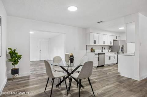 1660 Ashwood Avenue, Titusville FL - photo 8 of 22