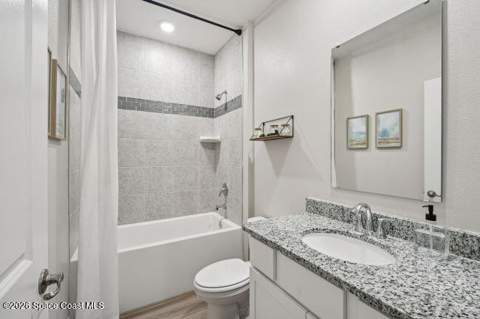 1021 Garlenda Avenue, Palm Bay FL - photo 14 of 19