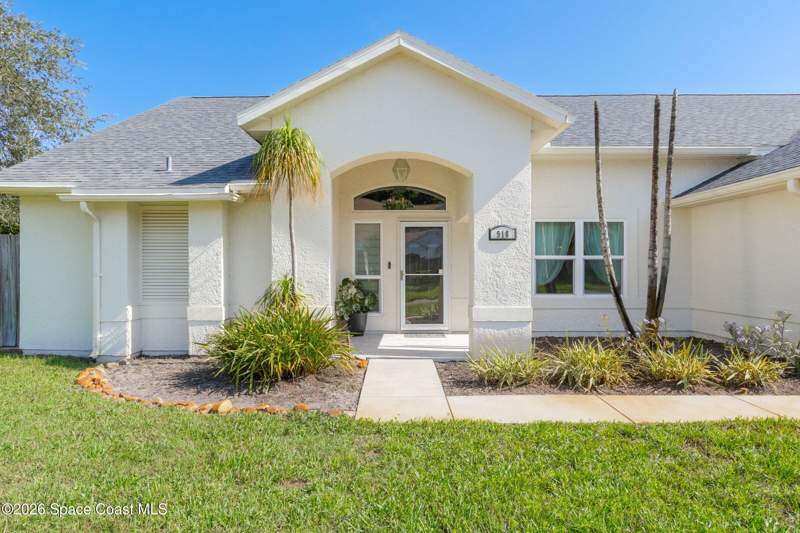 2 bedroom Single Family Residence at 910 Brookshire Circle, Brook Hollow Phase 1, Malabar — photo 4