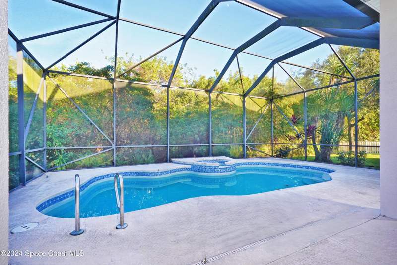 4 bedroom Single Family Residence at 4449 Chastain Drive, Grand Haven Phase 7 A Replat of A Portion of T, Melbourne — photo 2