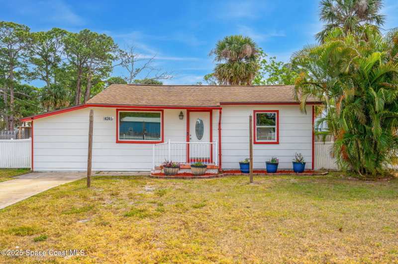 3 bedroom Single Family Residence at 4245 Mount Sterling Avenue, Indian River City Delespine Grant, Titusville — photo 1