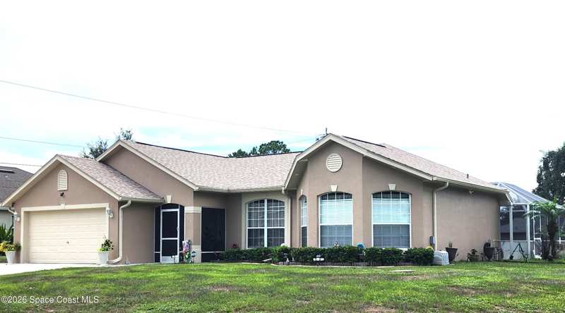 3 bedroom Single Family Residence at 958 Zambrana Street, Port Malabar Unit 16, Palm Bay — photo 1