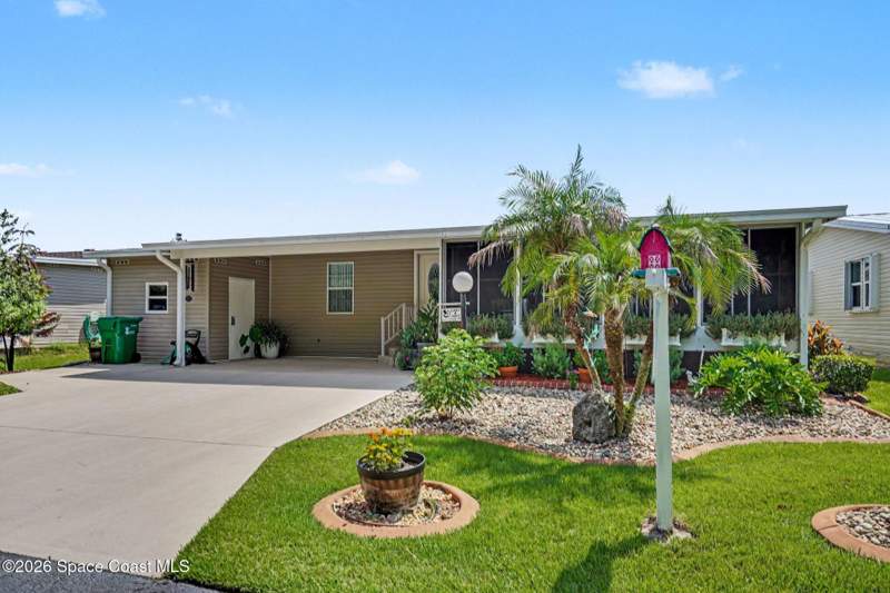 3 bedroom Manufactured Home at 352 Scenic Drive #254, Northwest Lakes Condo Ph IV, Cocoa — photo 3