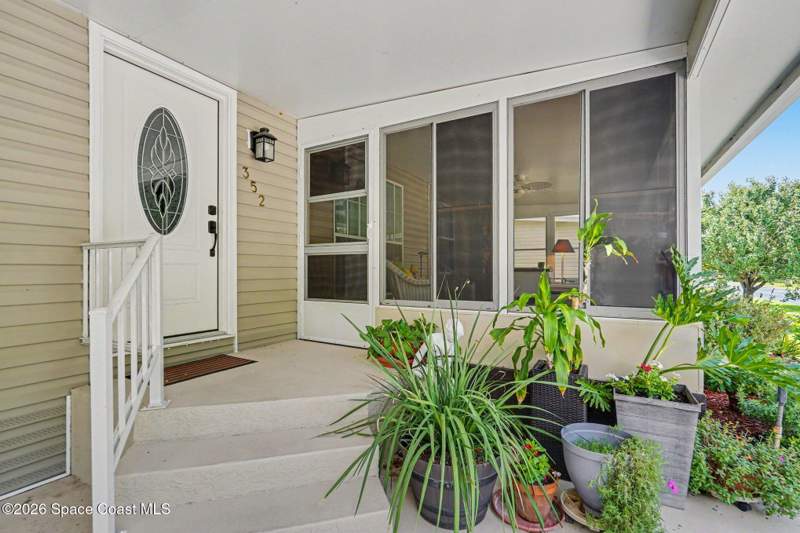 3 bedroom Manufactured Home at 352 Scenic Drive #254, Northwest Lakes Condo Ph IV, Cocoa — photo 4