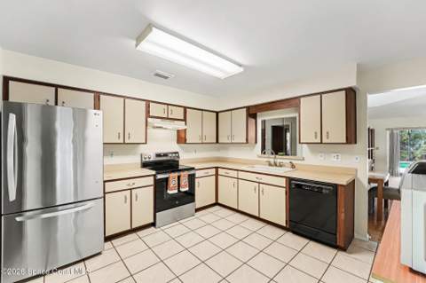 3013 Bay Wind Court, Melbourne FL - photo 12 of 39