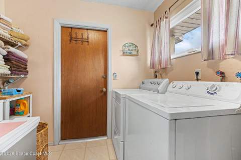 3013 Bay Wind Court, Melbourne FL - photo 23 of 39
