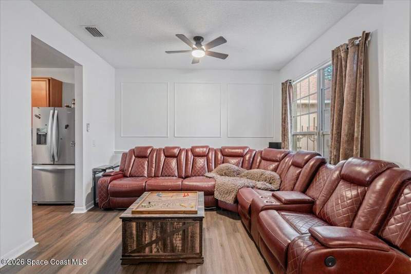 5 bedroom Single Family Residence at 3731 Largo Drive, Eagle Lake E Phase 1, Melbourne — photo 4