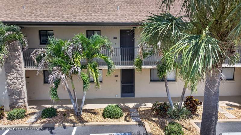 2 bedroom Condominium at 3180 N Atlantic Avenue #B204, Windrush Condo Ph II, Cocoa Beach — photo 3