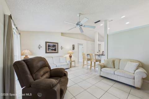 2800 Saint James Lane, Melbourne FL - photo 10 of 26
