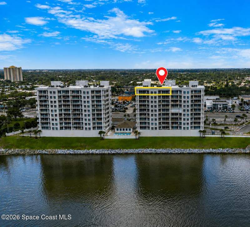 4 bedroom Condominium at 1435 S Harbor City Boulevard #1002, Paramount Riverfront, Melbourne — photo 2