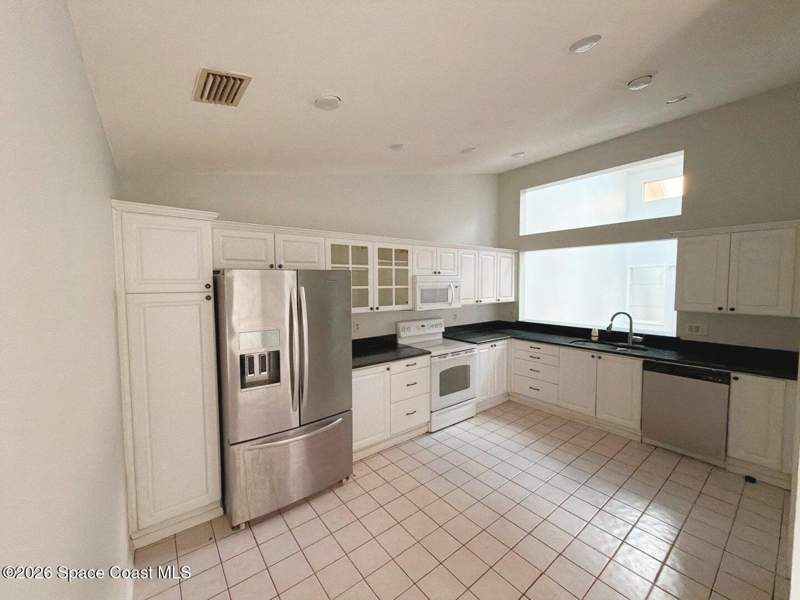 3 bedroom Townhouse at 607 Brookwood Place, Briarwood at Suntree Suntree Pud Stage 5 Tract 44, Melbourne — photo 2