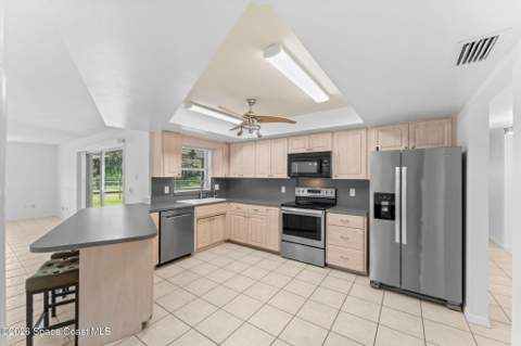 1512 Meadowbrook Road, Palm Bay FL - photo 11 of 55