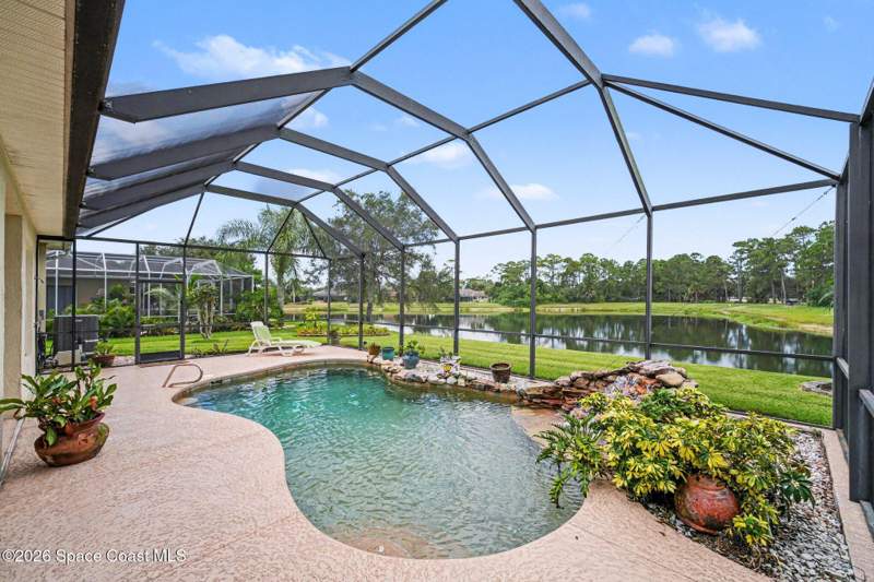 3 bedroom Single Family Residence at 1926 Thornwood Drive #50, Magnolia Park at Bayside Lakes, Palm Bay — photo 3