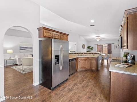 3113 Cauthen Creek Drive, Melbourne FL - photo 7 of 27