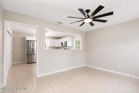 1076 Ivanhoe Street, Palm Bay FL - photo 8 of 21
