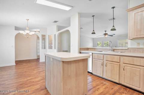 585 Outer Drive, Cocoa FL - photo 11 of 46