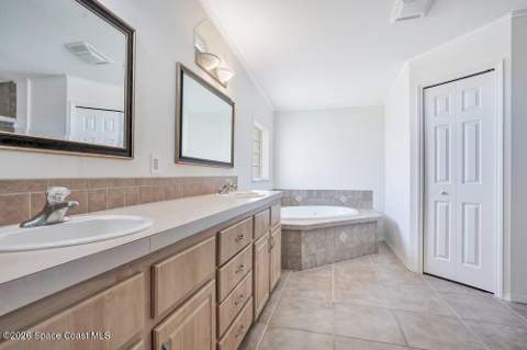 585 Outer Drive, Cocoa FL - photo 21 of 46