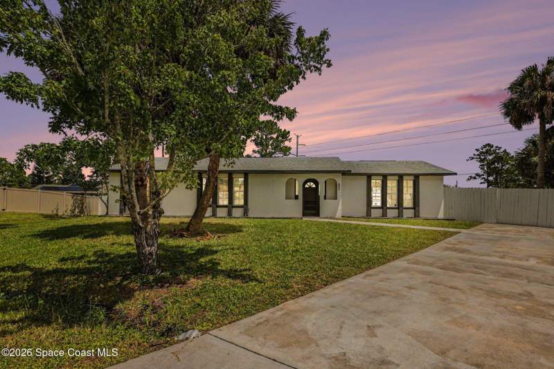 4 bedroom Single Family Residence at 801 Kecherburg Road, Port Malabar Unit 37, Palm Bay — photo 4