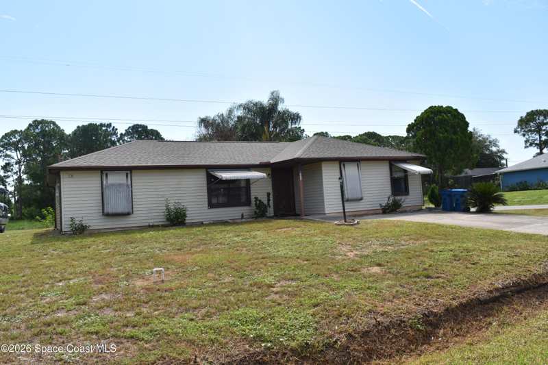 4 bedroom Single Family Residence at 277 High Road, Port Malabar Unit 26, Palm Bay — photo 1