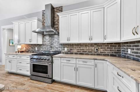 3865 Reynolds Road, Grant-Valkaria FL - photo 17 of 120