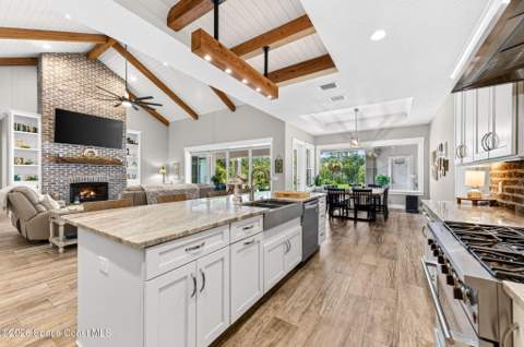 3865 Reynolds Road, Grant-Valkaria FL - photo 18 of 120